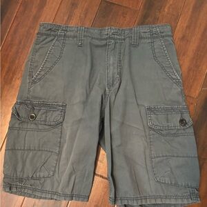 Union men’s Men's Blue Cargo Shorts size 33. Bundle of 2 pair